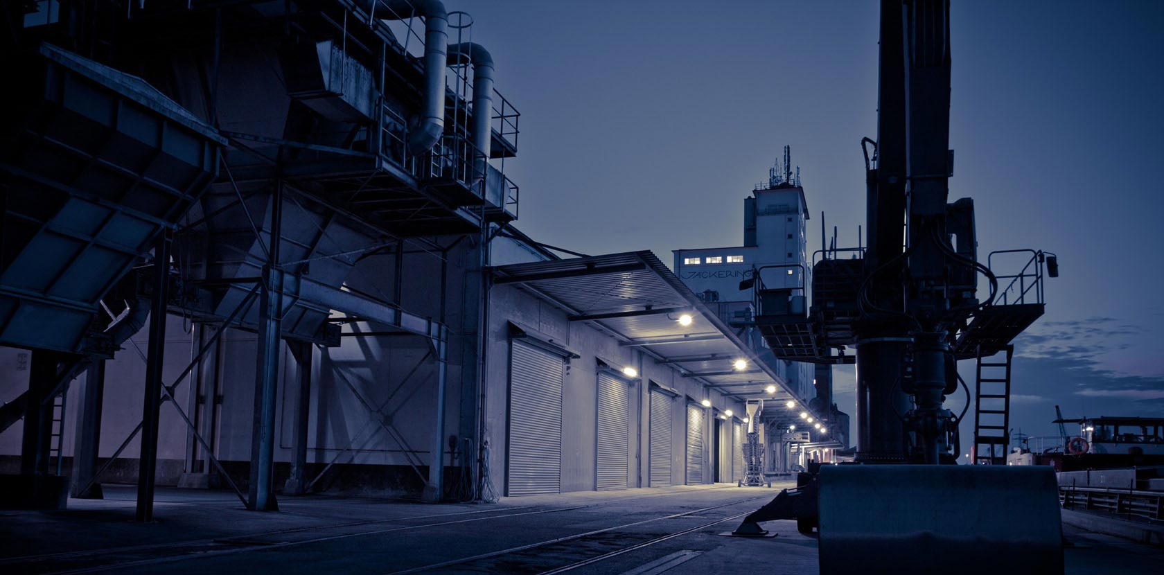 免费短信呼死你2023